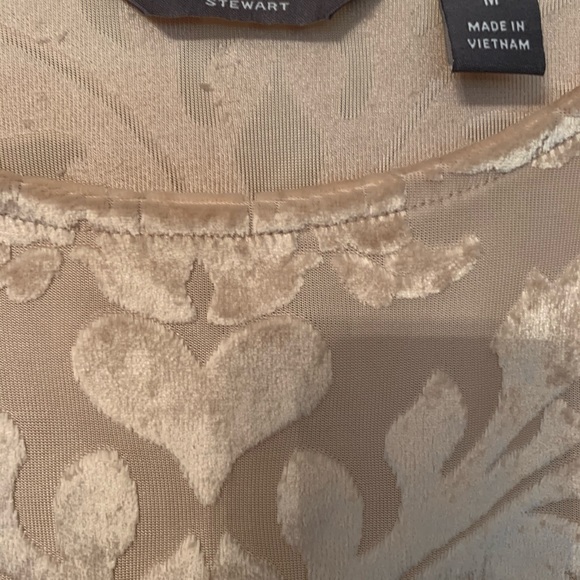 Blouse - Picture 2 of 2